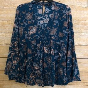 Bell sleeve floral choker neck blouse
